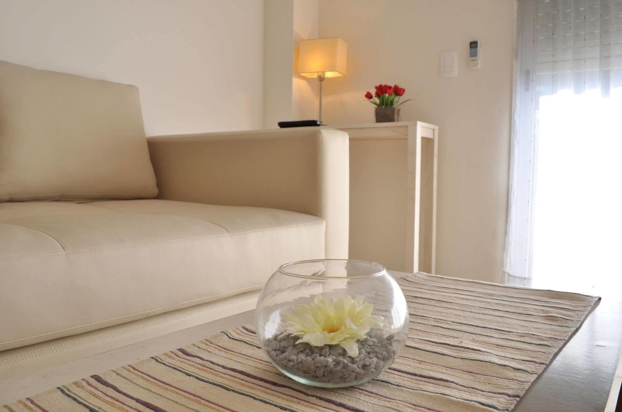 Cimma Suites Apart Hotel บัวโนสไอเรส ภายนอก รูปภาพ