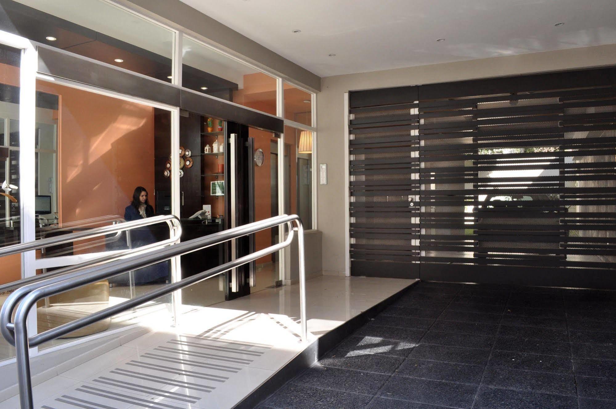 Cimma Suites Apart Hotel บัวโนสไอเรส ภายนอก รูปภาพ
